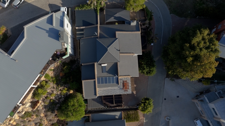 4 Bedroom Property for Sale in Linkside Western Cape